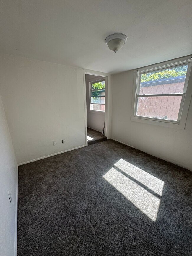 Building Photo - 4575 Emerald St
