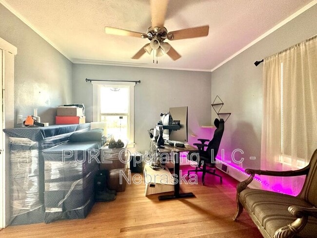 Building Photo - 5011 Miami St