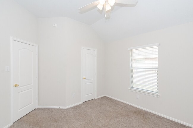 Building Photo - 4319 Dow Way