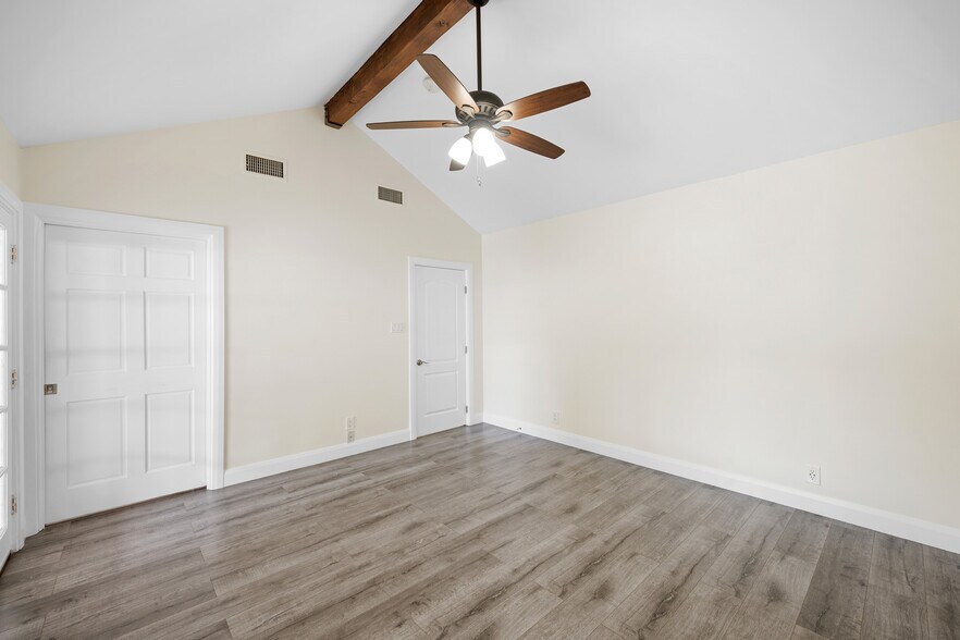 Building Photo - 1250 Bruce Ave