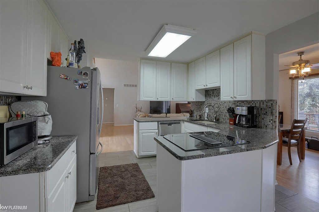 Building Photo - 53099 Pimpernil Ln