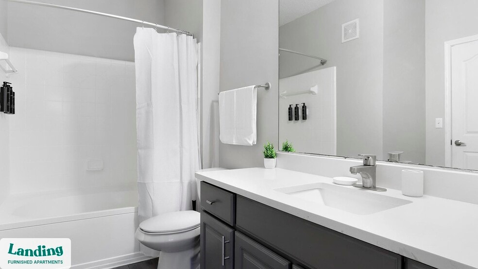 Building Photo - 100 Peyton Pl SW