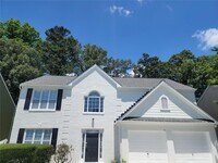 Building Photo - 3250 Northcliff Dr