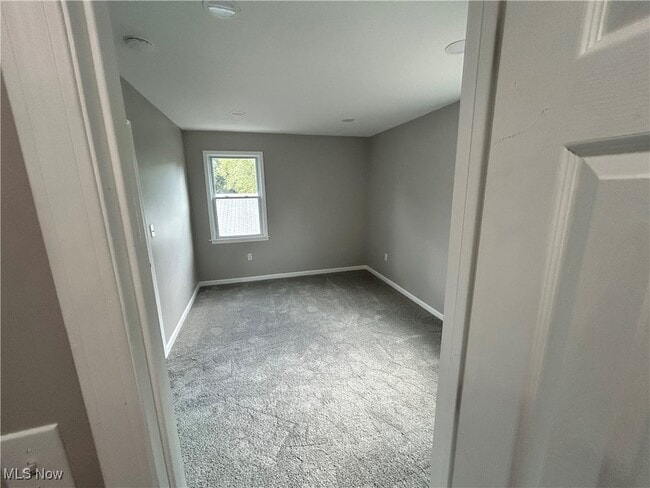 Building Photo - 1102 Palmetto Ave