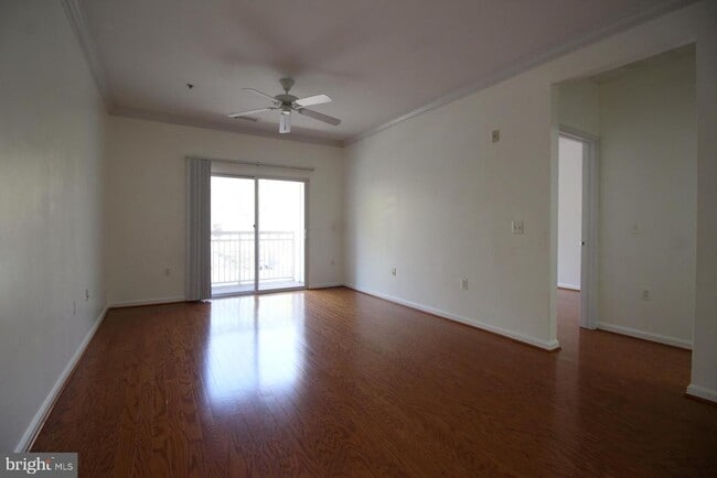Building Photo - 2791 Centerboro Dr