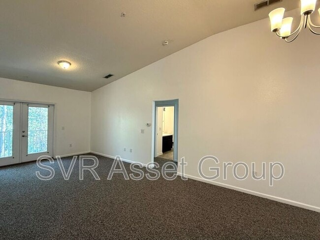 Building Photo - 1521 Golden Lake Loop