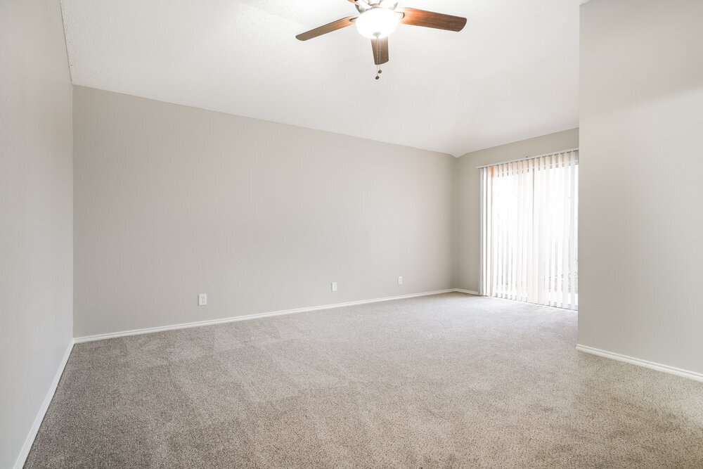 Building Photo - 709 Greenridge Dr