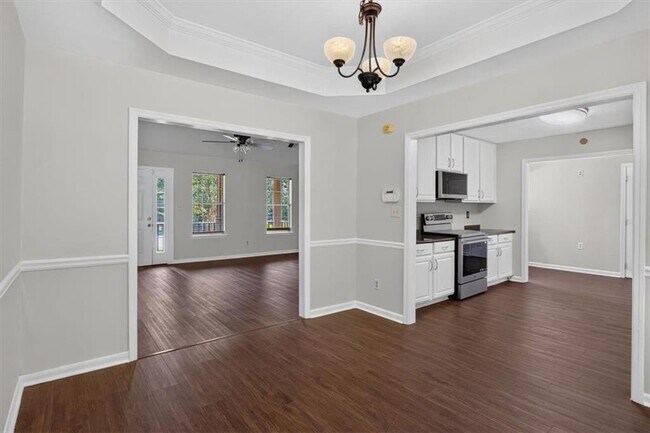 Building Photo - 115 Hubbard Dr