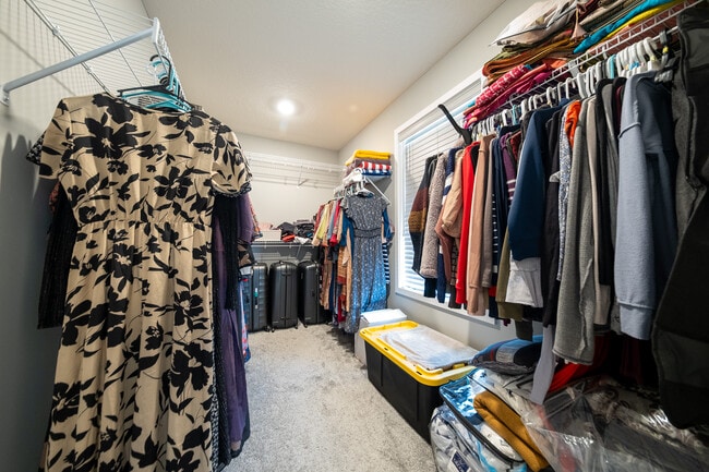 Building Photo - 8380 Abercrombie Ln