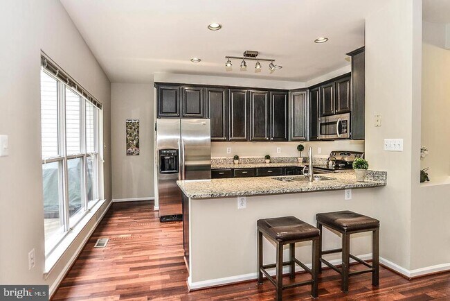 Building Photo - 4735 Great Heron Cir
