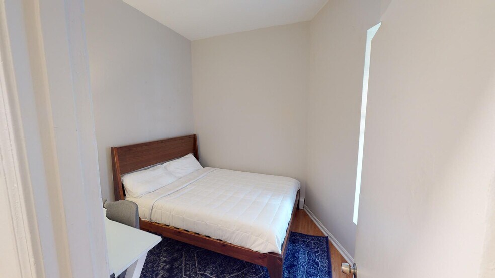 Building Photo - 65 Hammond St