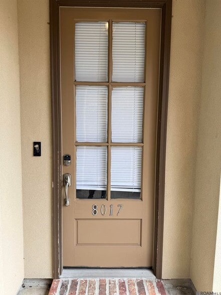 Building Photo - 8017 Seville Ct