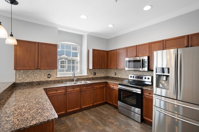 Building Photo - 3111 W De Leon St