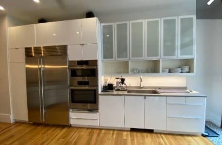 Kitchen with Subzero and Bosch Appliances - Upper Manhattan Townhouse