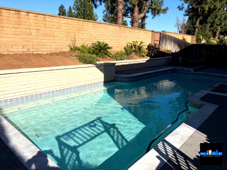 Building Photo - 346 Hilltop Ln