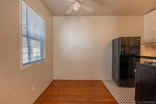Building Photo - 4522 52nd St