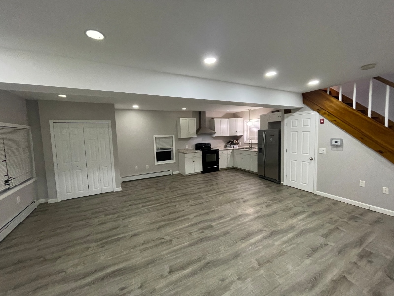 Building Photo - 39 W Pleasant St