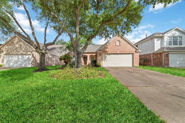 Building Photo - 20822 Whitevine Way