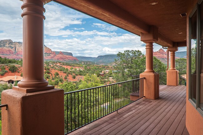 Building Photo - HOUSE - LES SPRINGS - PANORAMIC RED ROCK V...