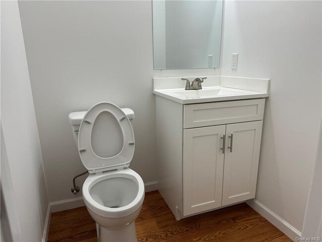 Building Photo - 16 Pinto Rd