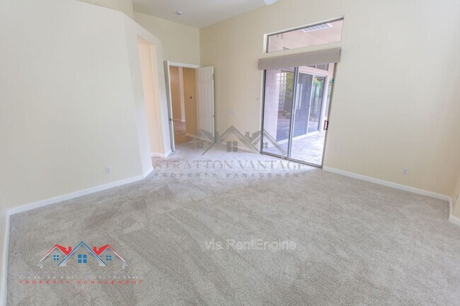 Building Photo - 9562 E Cavalry Dr