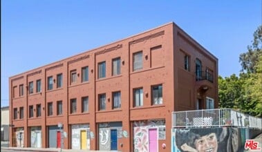 Building Photo - 101 Dudley Ave