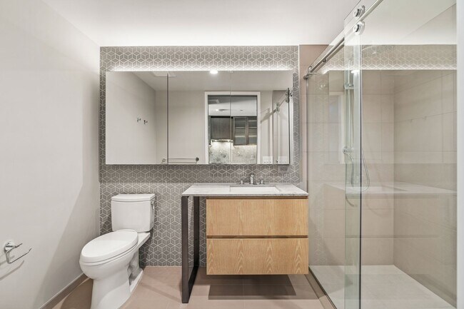 Building Photo - Koula 2209 — Modern Studio with Partial Oc...