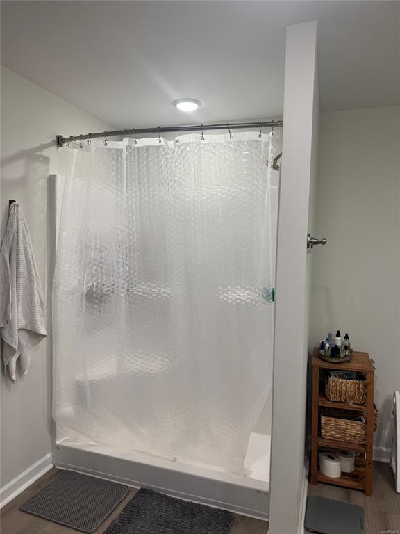 Building Photo - 424 Kohn Dr