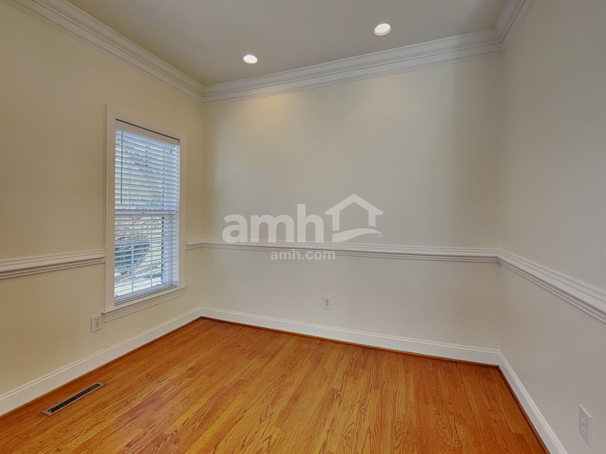 Building Photo - 4130 Leinbach Dr