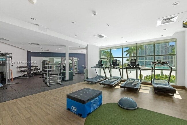 Building Photo - 3301 NE 1st Ave