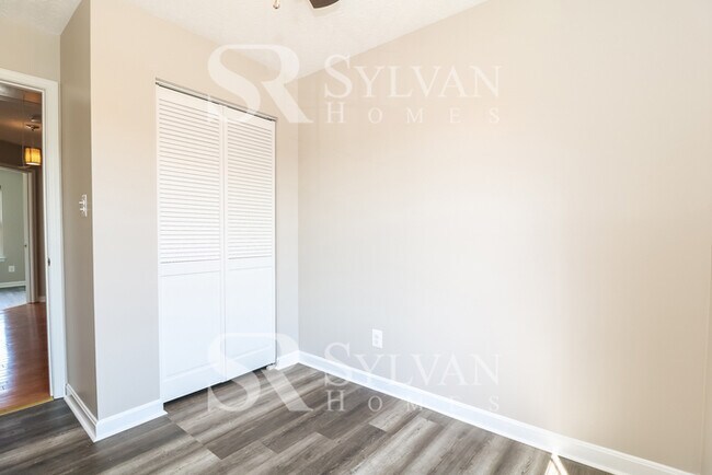 Building Photo - At Last, This Is What You Have Been Searching For!