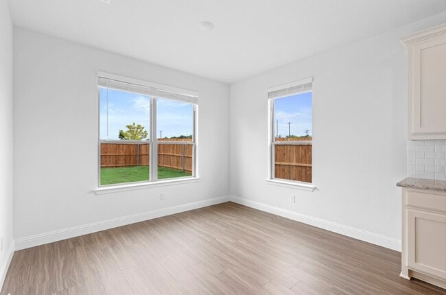 Building Photo - 2405 Peebles Ln