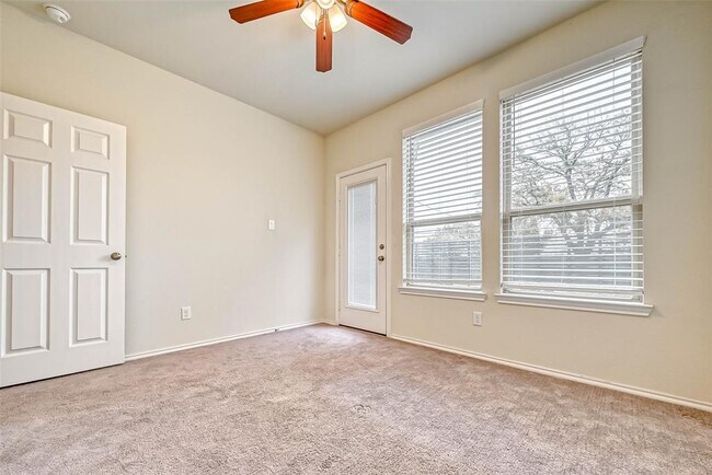 Building Photo - 3103 Briarwood Point Pl