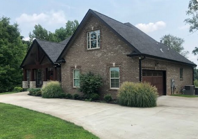 Primary Photo - Fully Furnished, Short Term Rental, 1 Mont...
