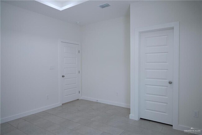 Building Photo - 1301 Woodland Trails