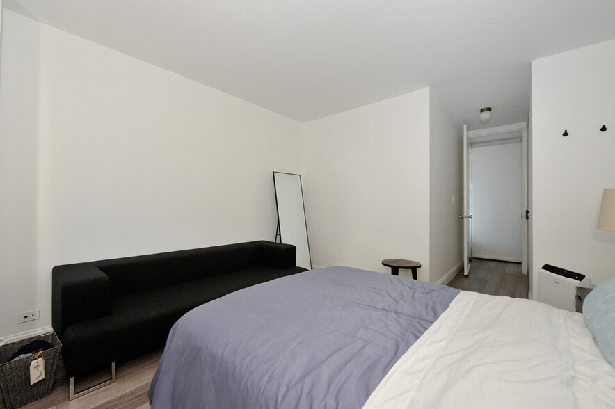 Building Photo - 337-339-339 W 48th St