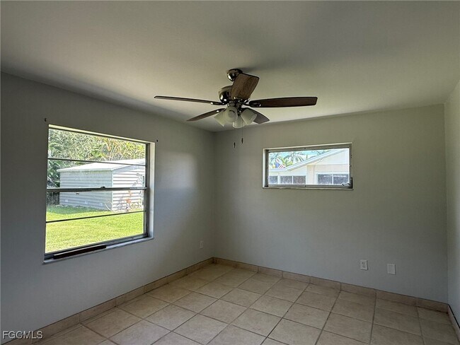 Building Photo - 7440 Tropical Ln