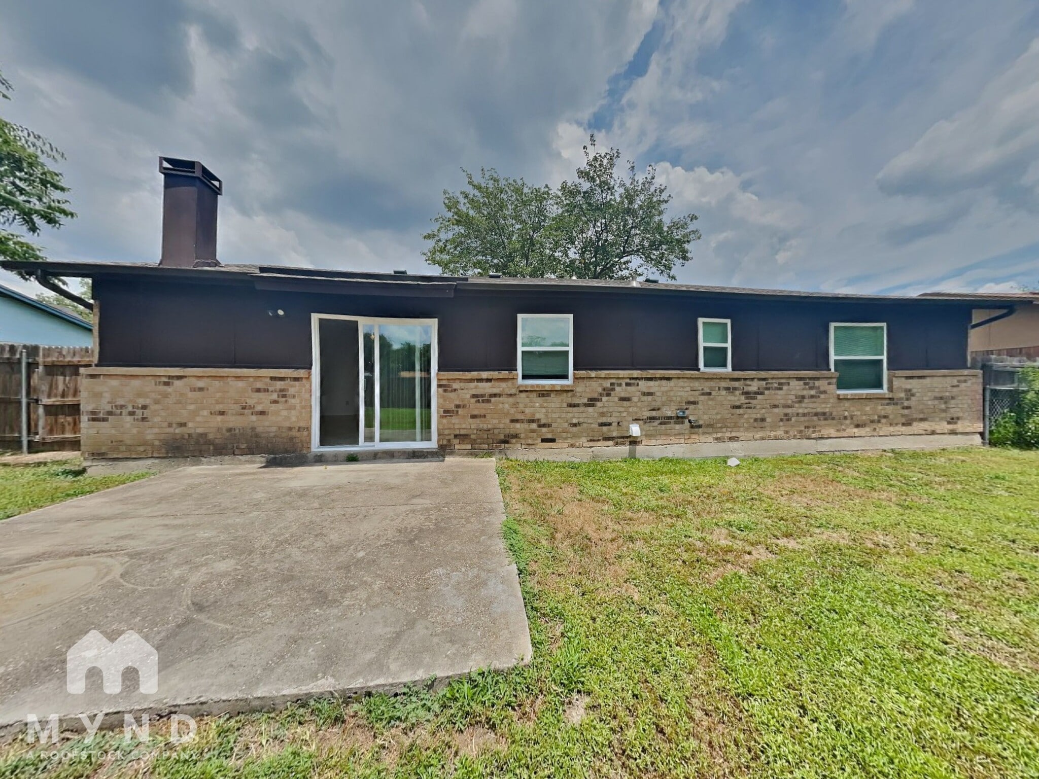 Building Photo - 709 Croydon Dr