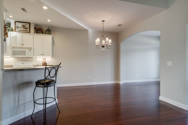 Building Photo - 218 Stoners Glen Ct