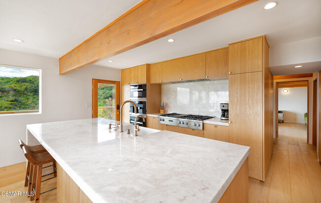 Building Photo - 20762 Rockpoint Way