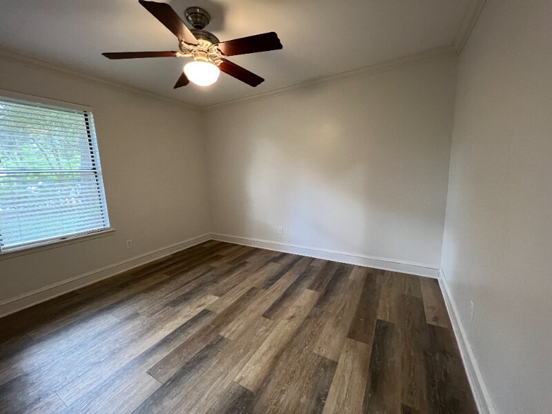 Building Photo - 216 Citrona Dr