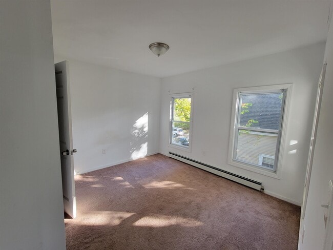 Building Photo - 96 Franklin St