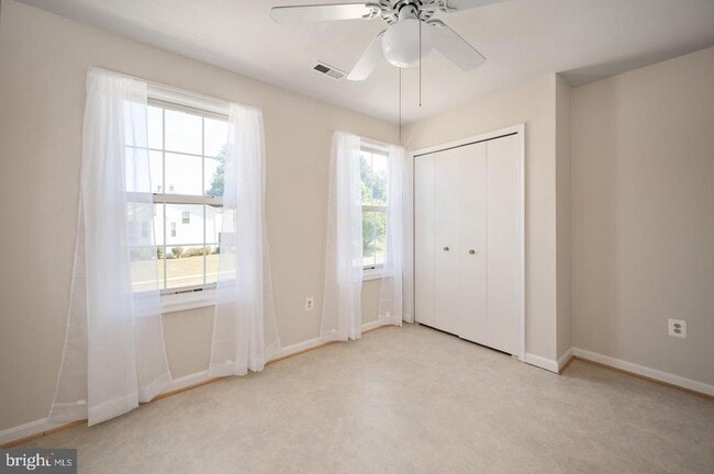 Building Photo - 80 Tanterra Dr