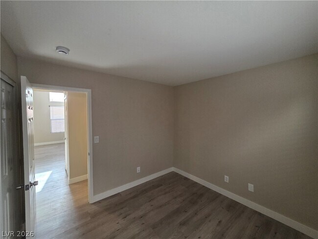 Building Photo - 626 Palmwood Ln