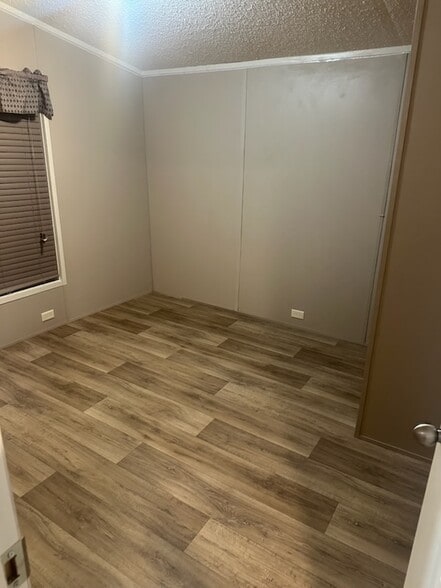 Building Photo - 625 Cane Creek Rd