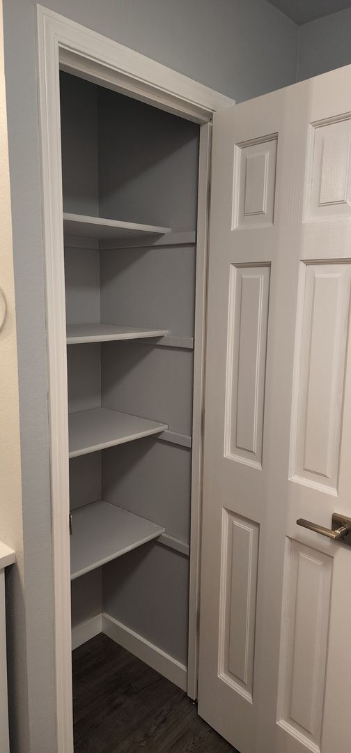 Building Photo - 38 Hunters Way