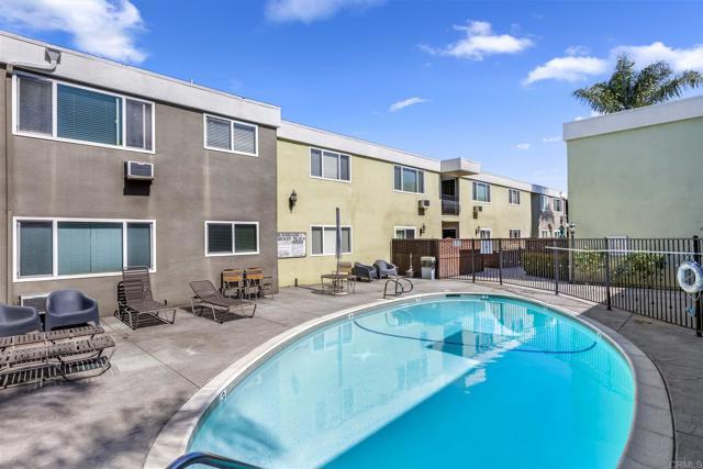 Building Photo - 6602 Beadnell Way