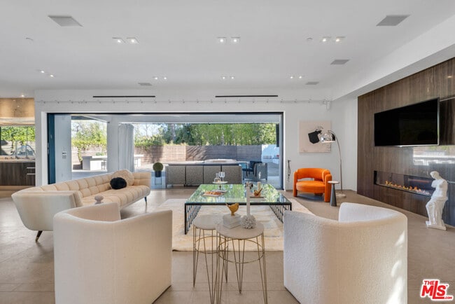 Building Photo - 23136 Park Contessa