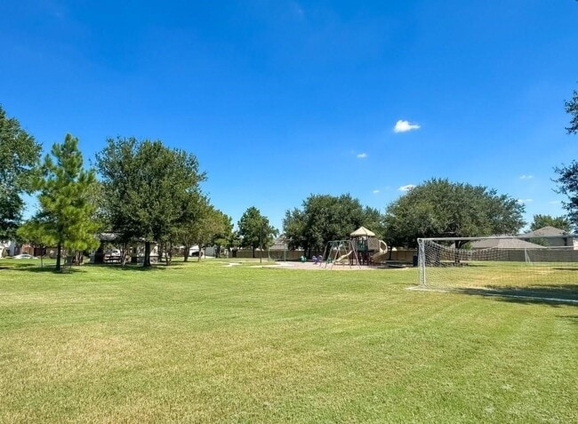 Building Photo - 7415 Kransburg Ranch Dr