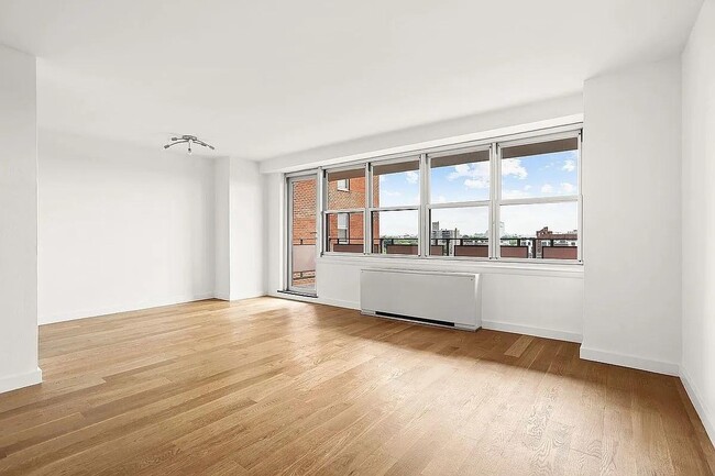 Primary Photo - 135 Ocean Pkwy